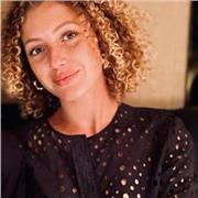 Laureata in lingue e letteratura inglese e russa offre ripetizioni